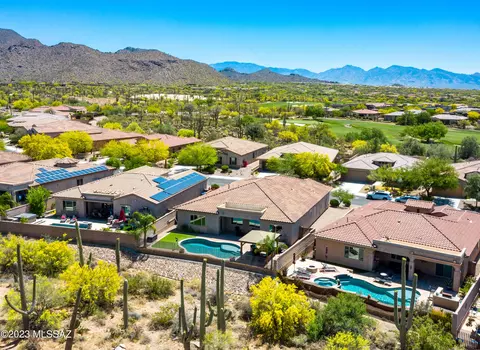6512 W Whispering Windmill Ln, Marana, AZ 85658