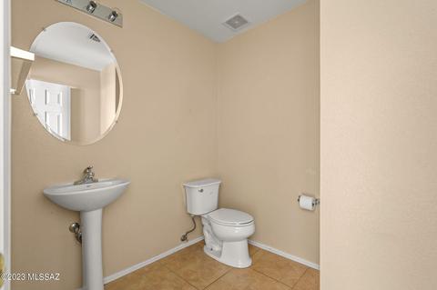 3807 E Painted Tortoise St, Tucson, AZ 85706 photo 9