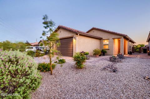 8647 N Rome Ct N, Tucson, AZ 85742