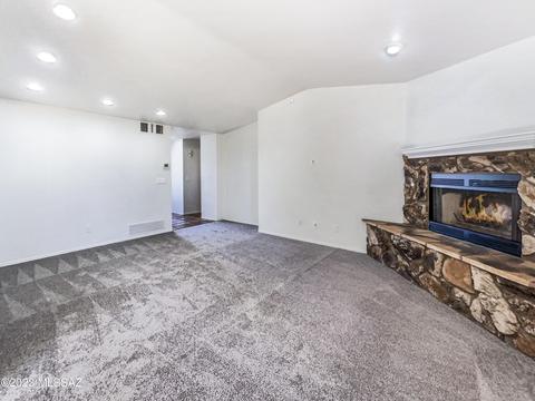 9641 E Caldwell Dr, Tucson, AZ 85747 photo 3