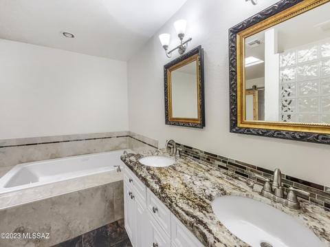 9641 E Caldwell Dr, Tucson, AZ 85747 photo 17