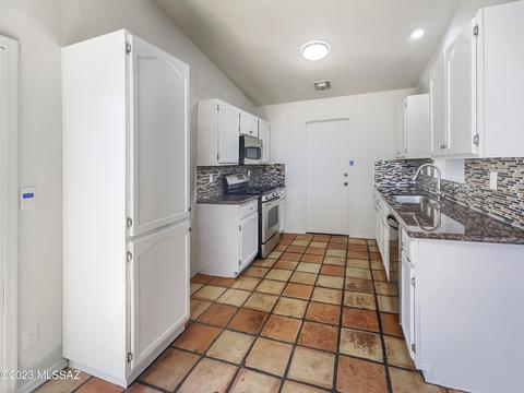 9641 E Caldwell Dr, Tucson, AZ 85747 photo 8