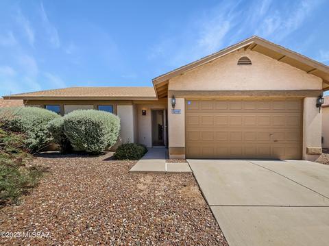 9641 E Caldwell Dr, Tucson, AZ 85747