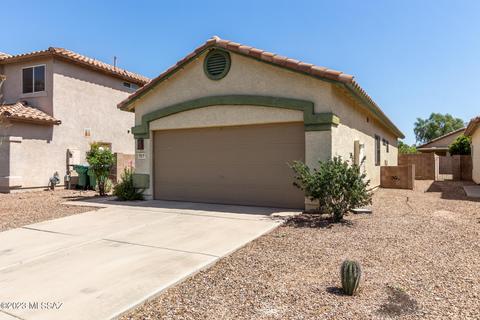 7517 W Splendor Dr, Tucson, AZ 85743