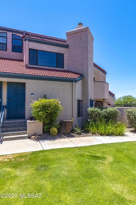 4271 N River Grove Cir #238, Tucson, AZ 85719