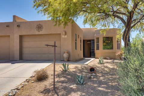 259 N Running Spring Dr, Green Valley, AZ 85614
