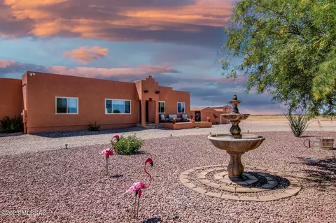 5465 N Lone Owl Trl, Marana, AZ 85653