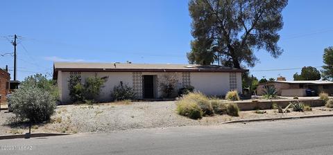 5302 E Hawthorne St, Tucson, AZ 85711