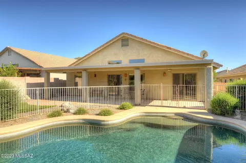 10195 E Mary Dr, Tucson, AZ 85730
