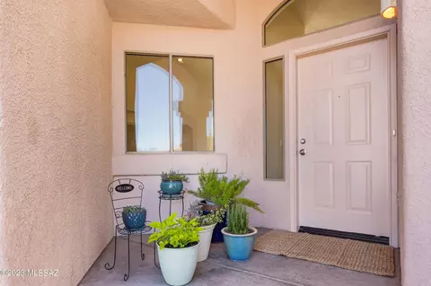 8898 E La Palma Dr, Tucson, AZ 85747