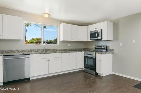 5643 E Baker St, Tucson, AZ 85711 photo 8