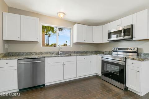 5643 E Baker St, Tucson, AZ 85711 photo 7