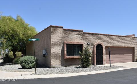 9051 E Calle Norlo E, Tucson, AZ 85710