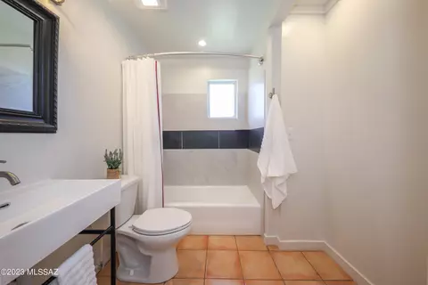 6232 E Sylvane St, Tucson, AZ 85711 photo 21