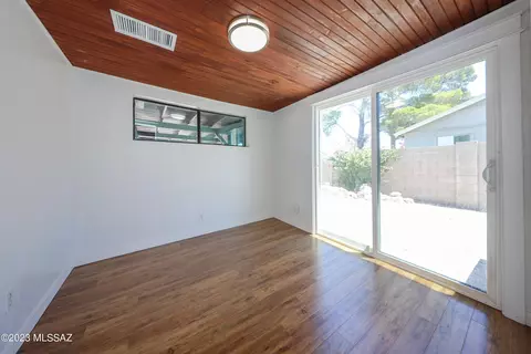 6232 E Sylvane St, Tucson, AZ 85711 photo 14