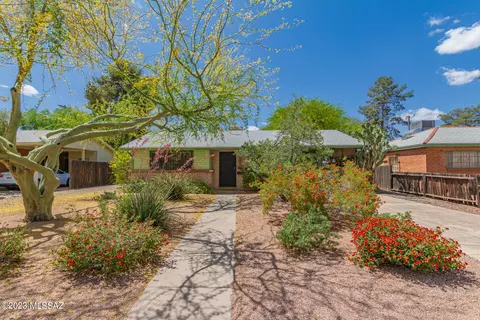 4748 E Burns St, Tucson, AZ 85711