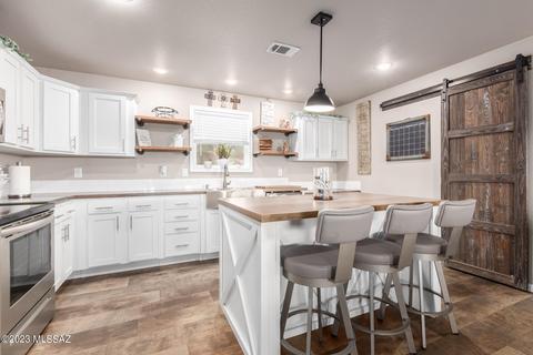 4875 E Cloud Nine Dr, Tucson, AZ 85739 photo 2