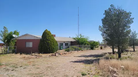6380 E Mockingbird Rd, Pearce, AZ 85625