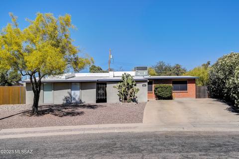 6825 E Hayne St, Tucson, AZ 85710