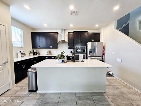 4954 S River Run Dr, Tucson, AZ 85746