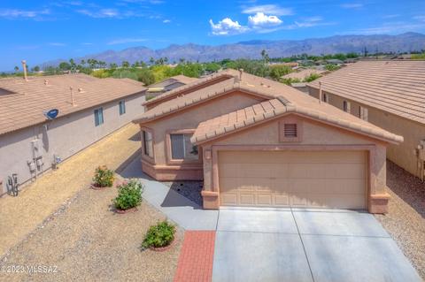 8497 E Bowline Rd, Tucson, AZ 85710