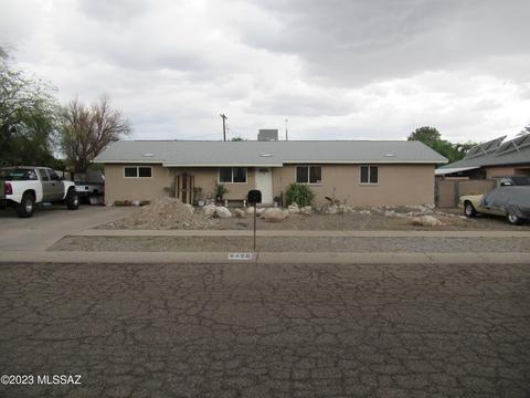 6450 E Fordham Dr, Tucson, AZ 85710