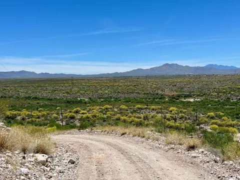 11620 S Lava Peak Rd, Vail, AZ 85641