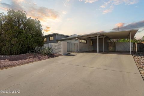 8012 E Kenyon Dr, Tucson, AZ 85710