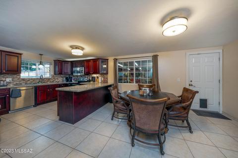 8618 E Colette St, Tucson, AZ 85710 photo 11