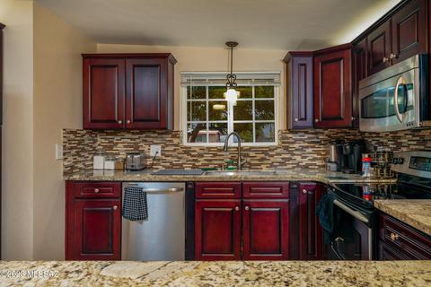 8618 E Colette St, Tucson, AZ 85710 photo 9
