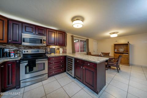 8618 E Colette St, Tucson, AZ 85710 photo 10
