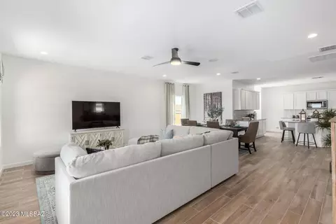 13740 E Dawn Dr, Vail, AZ 85641 photo 4