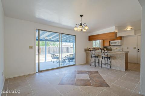 4282 E Dover Stra, Tucson, AZ 85706 photo 7