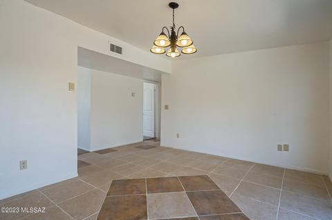 4282 E Dover Stra, Tucson, AZ 85706 photo 9