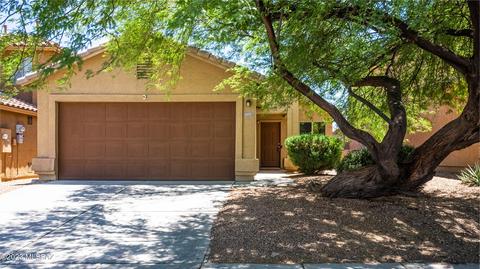 685 W Desert Blossom Dr, Green Valley, AZ 85614