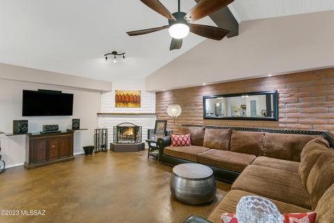 16960 W Altar Rd, Tucson, AZ 85736