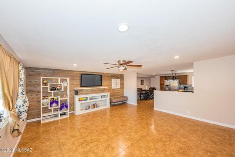 7362 E Sylvane Dr, Tucson, AZ 85710 photo 6