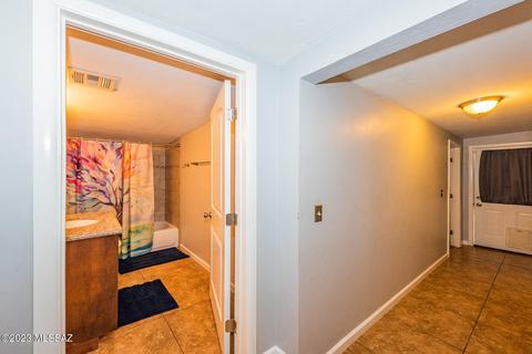 7362 E Sylvane Dr, Tucson, AZ 85710 photo 23