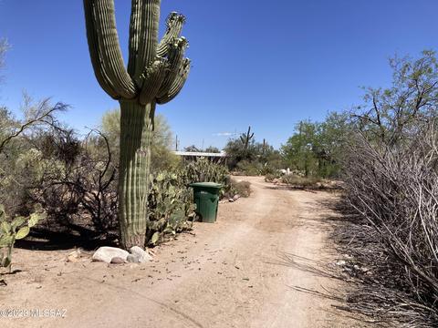 4951 N Lak A Yucca Rd, Tucson, AZ 85743