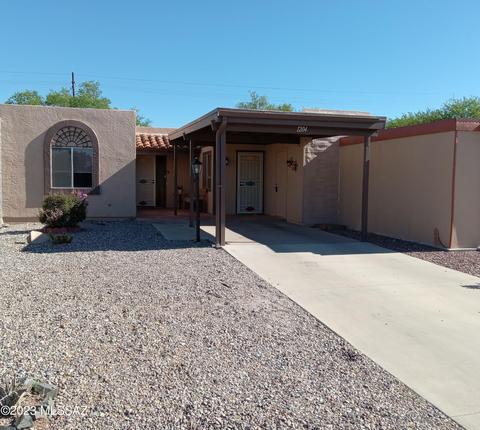 1204 S Alpine Cir, Green Valley, AZ 85614