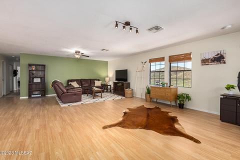 16152 E Hillton Ranch Rd, Vail, AZ 85641 photo 4