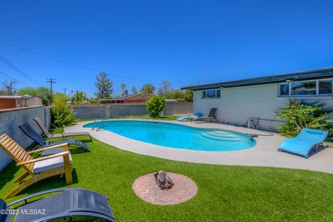 7250 Eli Dr, Tucson, AZ 85710