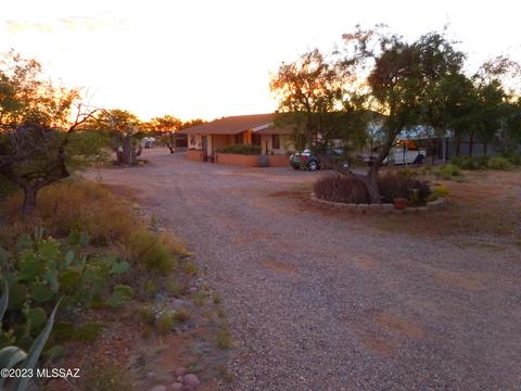 14715 E Crysmon Ln, Vail, AZ 85641 photo 3