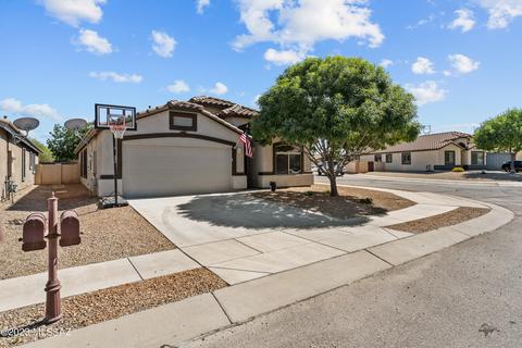 85 W Calle Patio Lindo, Sahuarita, AZ 85629