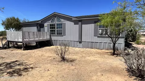 13210 W Trail Dust Rd, Tucson, AZ 85743