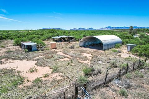 1905 N Washington Rd, Huachuca City, AZ 85616