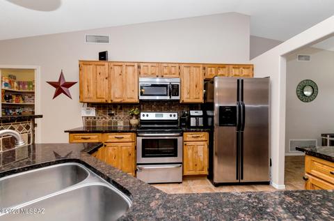 7780 S Caesar Dr, Tucson, AZ 85747 photo 12