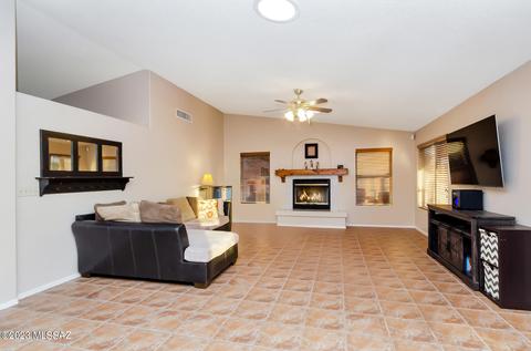 7780 S Caesar Dr, Tucson, AZ 85747 photo 15
