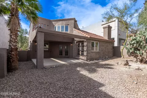 576 S Stephanie Loop, Tucson, AZ 85745