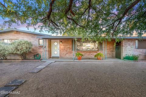 5841 E 8th St, Tucson, AZ 85711